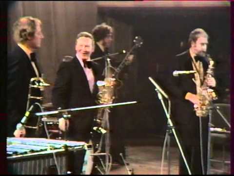 Alex Welsh Jazz Band - It Don't Mean A Thing