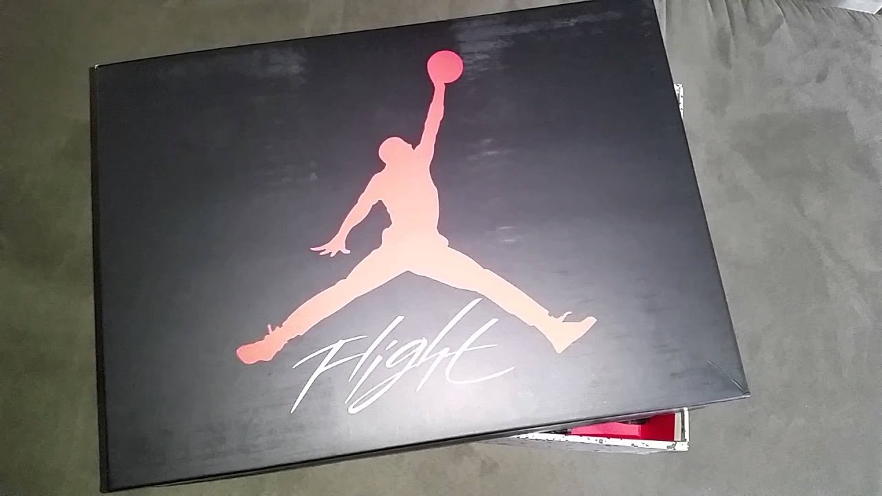 FIRST LOOK : AIR JORDAN 11 LAB 4s