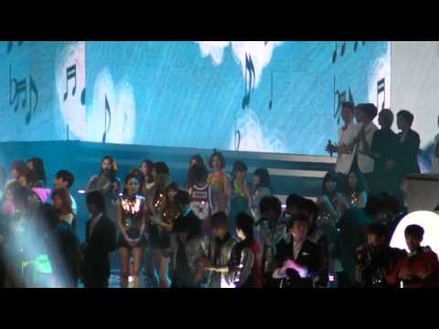 [FanCam] 20120512 T-ARA @ DREAM CONCERT ending stage 1