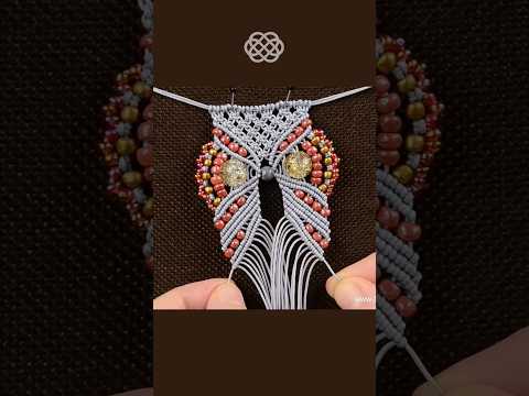 Snaky Macramé Necklace Tutorial