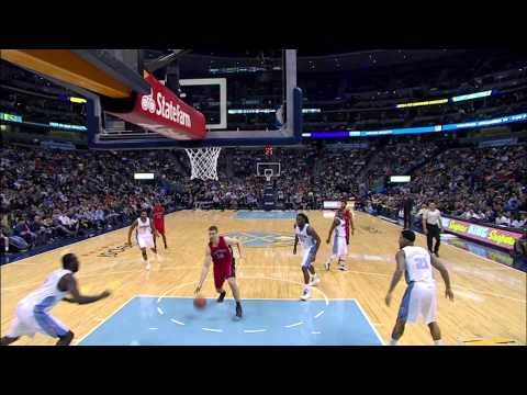 Tyler Hansbrough Posterizes JJ Hickson