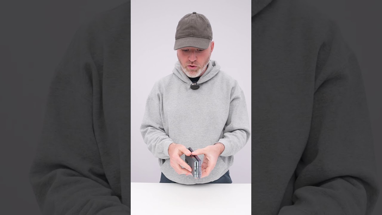 This new Folding Smartphone Just Changed the GAME 🔥