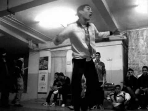 Kenny in battle electro Fez