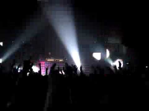 Paul van Dyk - 2009.10.24 @ SYMA, Budapest - Castaway (Feat. Lo-Fi Sugar)  (Jon O'Bir Remix)