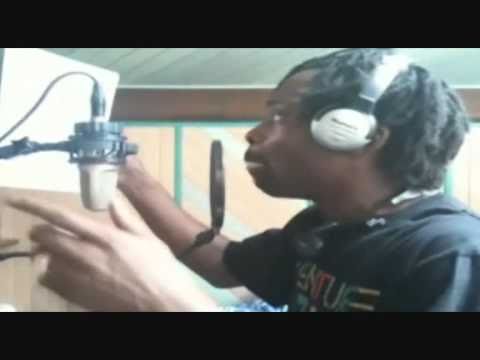 DEADLY HUNTA  "GANJAMAN" - DUBPLATE PROMISING CREW ( Hip Hop Riddim - Spécial Belle Ile )