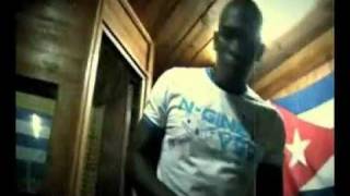 Pipey y Adonis MC Llega pero no te pase 2012