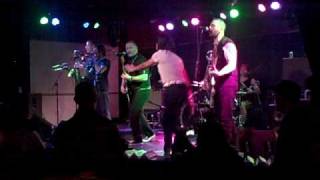 The Toasters: "Shocker"/"I'm Running Right Through the World" (10/30/09)