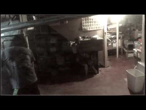 SCP - 106 Containment Breach! (Read Desc)