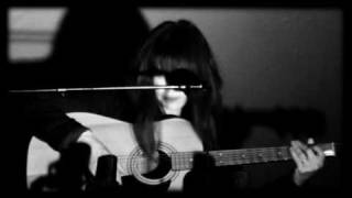 SHANNON WRIGHT - Black Little Stray (FD Acoustic session)