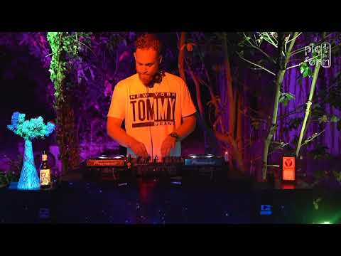 Platformhaus // garden session with Frilenser