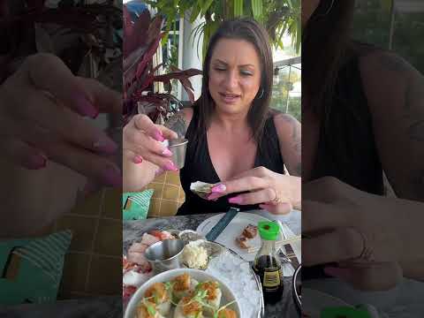 How to eat oysters: a beginner's guide#oysters #seafood #foodie #firsttime