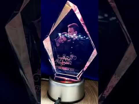 3d pyramid shape crystal cube, for business gift, size/dimen...