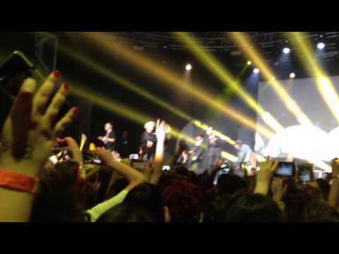 150308 Block B Party in Milan    nice day