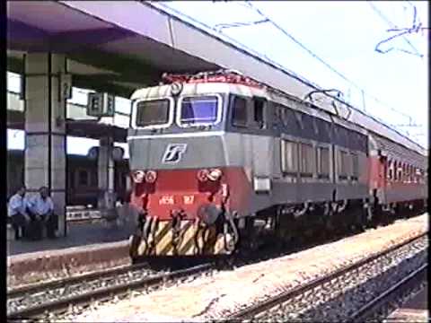 E656 e ETR450 na estação de Paola (1999)