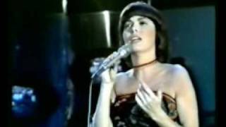 Mireille Mathieu -  NIMM NOCH EINMAL DIE GITARRE (Mille colombes)