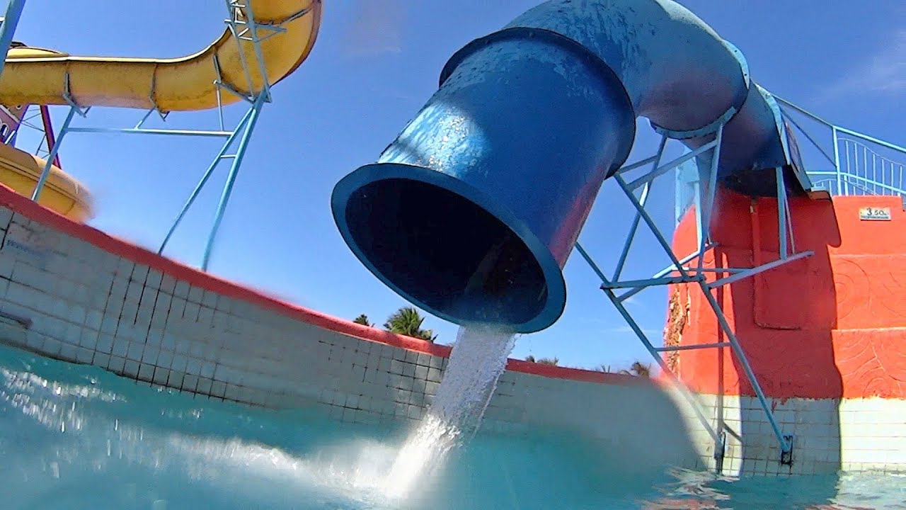 Veneza Water Park in Brazil (Latino Music Video) 🇧🇷