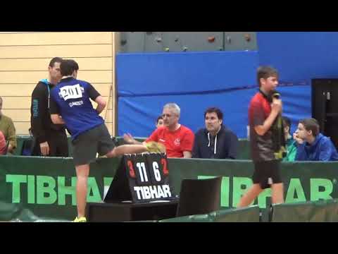 Finale Zoom  4 Danzer 201 Hilpoltstein vs Kraus Kolbermoor Bayer Jugend M 2018 1209 Ansbach Table Te