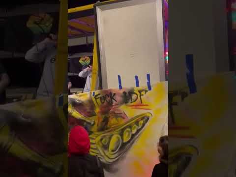 Double spliff crew in session at street parade Urbino 18/10/25 pwd: shabada sound system 