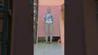 Download lagu Tiktok Viral Heni Sintian | Goyang Tiktok Viral | Apem Tembem! #shorts mp3 Download lagu Tiktok Viral Heni Sintian | Goyang Tiktok Viral | Apem Tembem! #shorts mp3