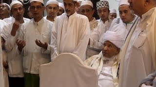 Download lagu Kunjungan Al-Habib Salim Bin Abdullah Bin Umar Assyatiri, Gresik-2014 mp3 Download lagu Kunjungan Al-Habib Salim Bin Abdullah Bin Umar Assyatiri, Gresik-2014 mp3
