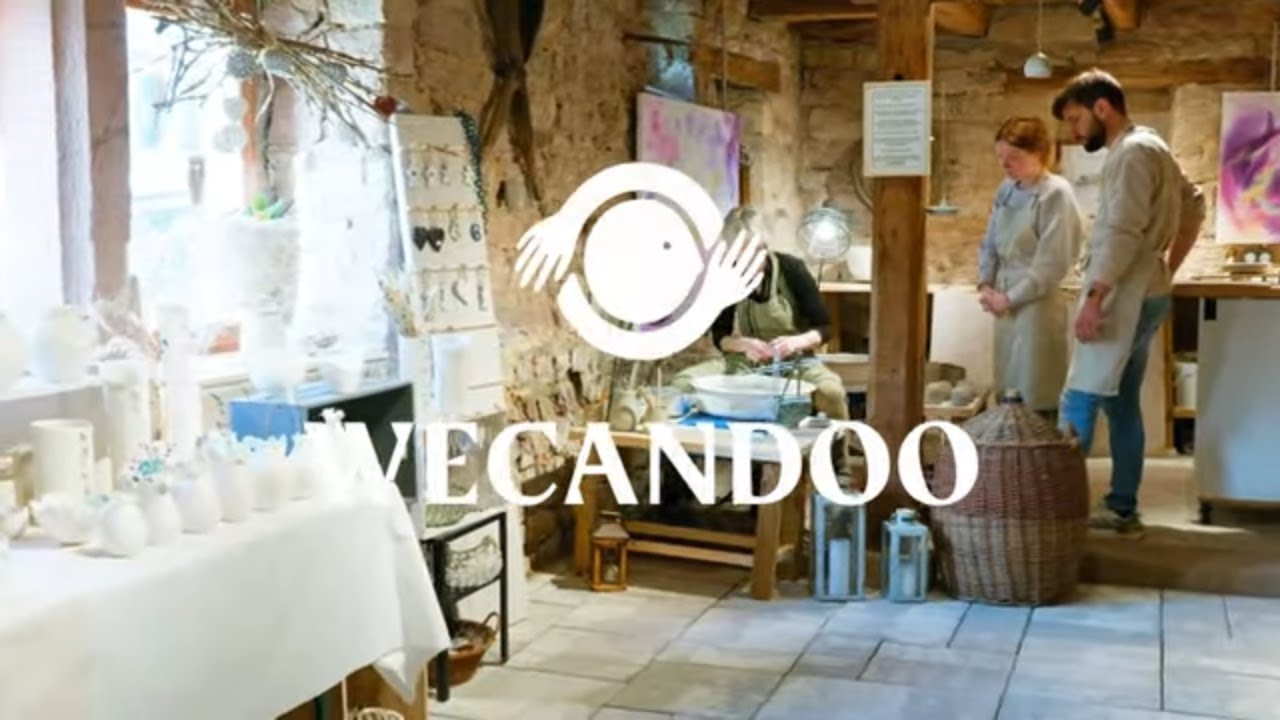Tournez votre duo de mugs avec Christine - Vidéo