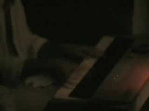 Governo Provvisorio - MariaMarì: Rávágok a zongorára