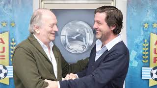 Firma de contrato entre AUF y OFI por televisaci�n