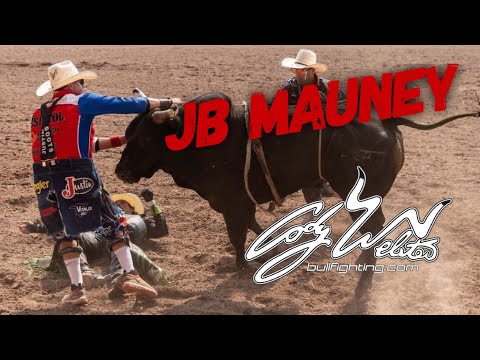JB Mauney - Big Wrecks - Cheyenne Frontier Days.= Behind the chutes #34