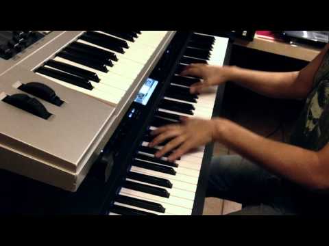 About to Crash (Dream Theater) - Piano intro