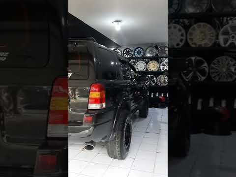 FORD ESCAPE MODIF VELG BAN SEMI OFFROAD