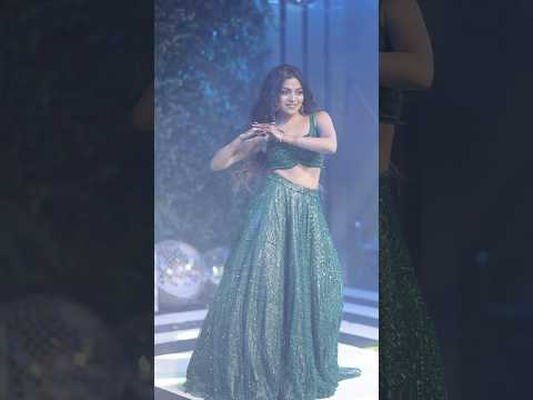 Dancing at my sister’s sangeeth 🫶🏻 #shorts # #bollywood #music #hansikakrishna