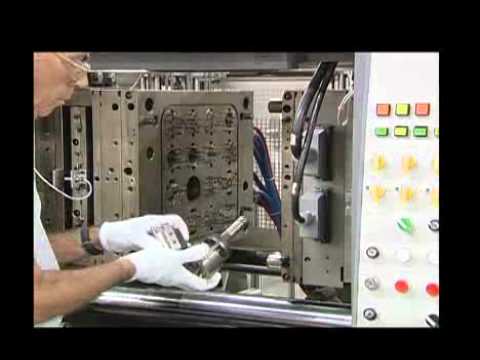 Fast cost effective plastic injection molding with the Hetero Cavity System