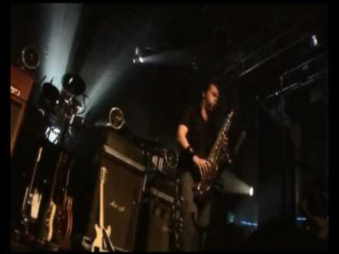 EZ3kiel vs Hint - Volfoni's Revenge