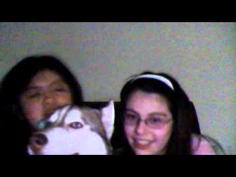 Our Reaction To........... Whats wrong with the picture? Dont watch if easily scared