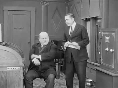 Charlie Chaplin - Der neue Hausmeister (1914) STUMMFILM