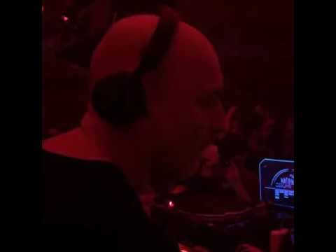 Stefano Noferini plays Off Key - Spire @Club Vibe - Brasil