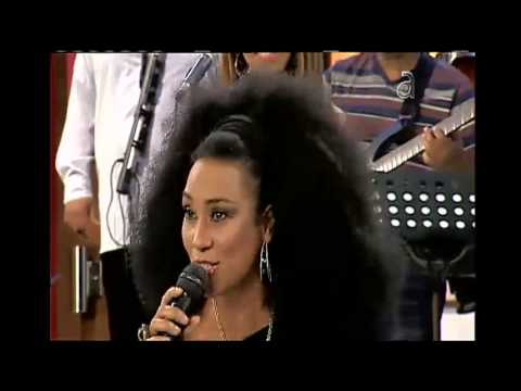 Aymee Nuviola en El Happy Hour - América TeVé