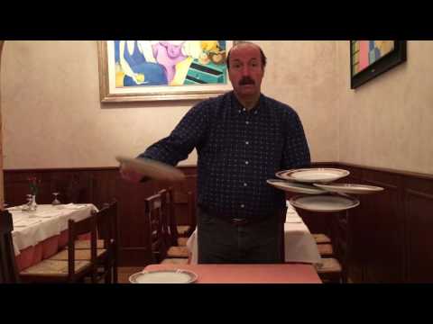 How To Carry  6 Plates at Once - WAITER/WAITRESS