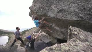 Video thumbnail of Attack on Titan, V11. Lincoln Lake