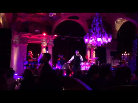 Stephen Simmonds - Have yourself A merry little christmas