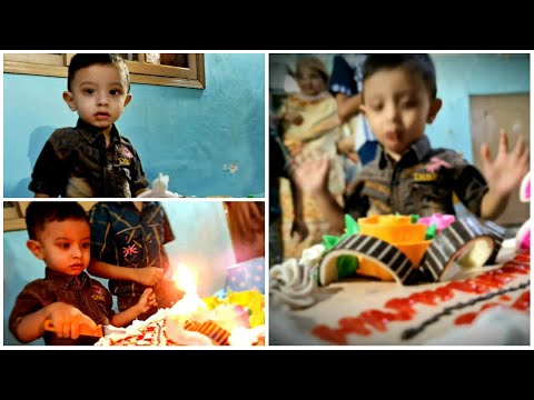 Happy birthday Muhammad Ibrahim🎂 🥳 💓 Ibrahim cake dekh k mast hogaya k koe hath na lagae cake ko