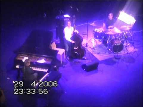 Lenni Kalle Taipale Trio