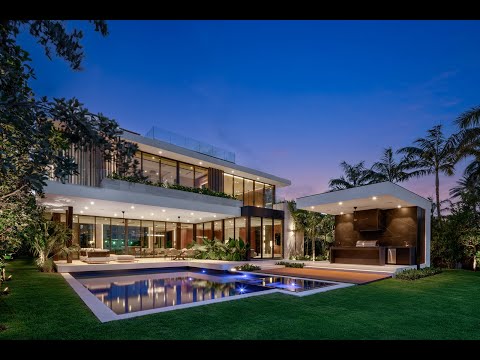 5515 Pine Tree Drive | Miami Beach, Florida 33140