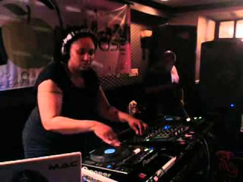 roberts 4 27 13 DJ Alicia