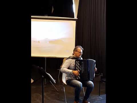 V. Semenov "Kalina Krasnaya" par Roman Jbanov au Conference à Genève