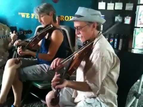 Clifftop 2011 - Mark Tamsula CD release party for UP IN THE BATTEN HOUSE