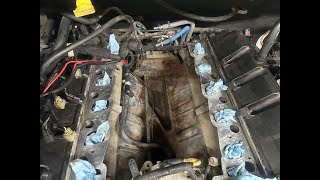 Fixing The Spark Plug Thread Issue On our 2001 V10 Ford Excursion