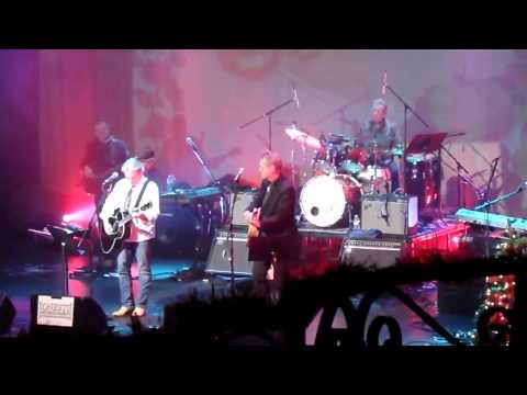 AMERICA - Don't Cross The River (Live, 12-3-11)