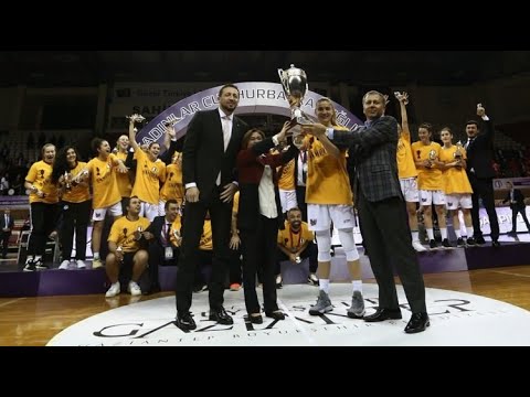 Fenerbahçe'yi deviren Yakın Doğu kupasını aldı!