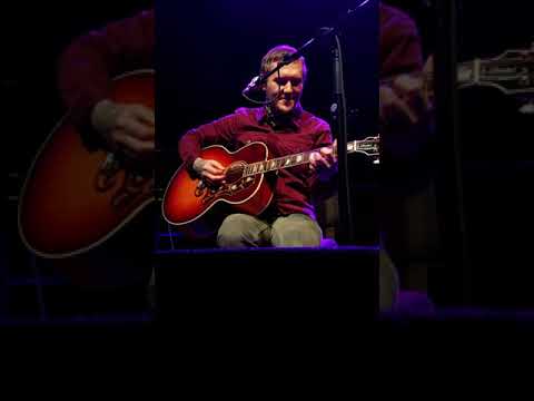 Brian Fallon - Spirit In The Night (Springsteen Cover) - 1-14-18